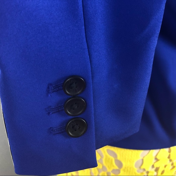 Banana Republic Blazer - Picture 5 of 8